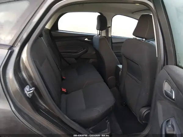 1FADP3K21JL258966 2018 FORD FOCUS - Image 8