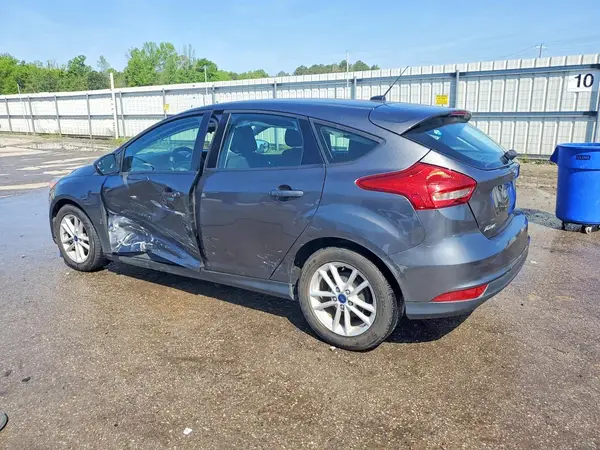 1FADP3K21JL267036 2018 FORD FOCUS - Image 2