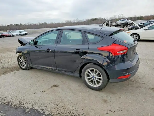 1FADP3K21JL285164 2018 FORD FOCUS - Image 2