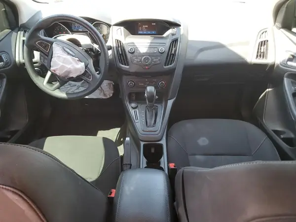 1FADP3K21JL297606 2018 FORD FOCUS - Image 8