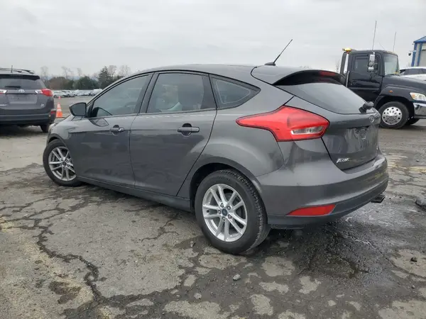 1FADP3K21JL307146 2018 FORD FOCUS - Image 2