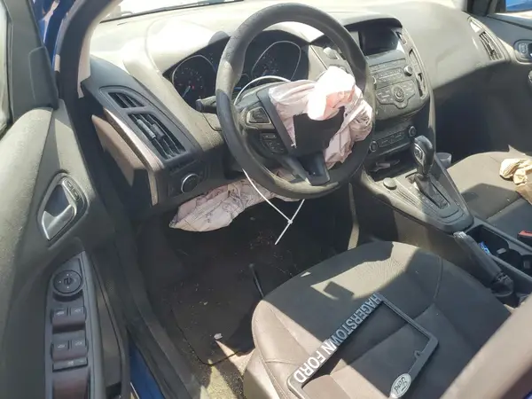 1FADP3K21JL319975 2018 FORD FOCUS - Image 8