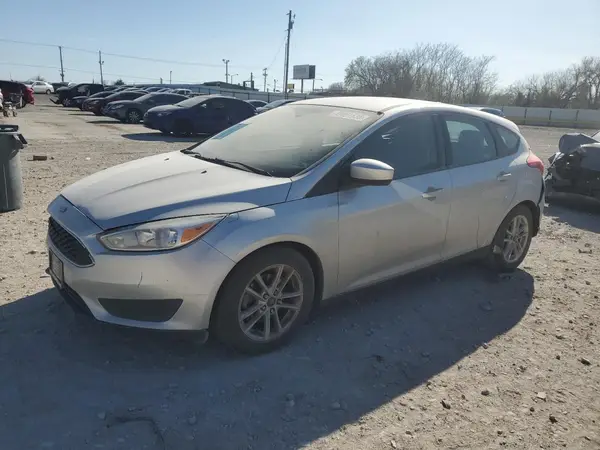1FADP3K21JL324951 2018 FORD FOCUS - Image 1