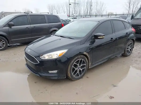 1FADP3K21JL325260 2018 FORD FOCUS - Image 2