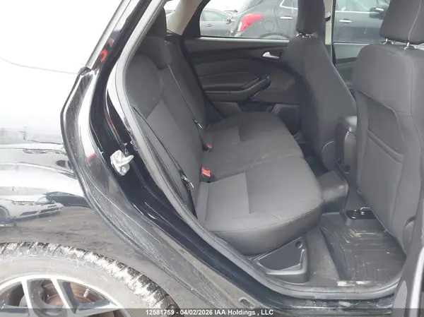 1FADP3K21JL325260 2018 FORD FOCUS - Image 8