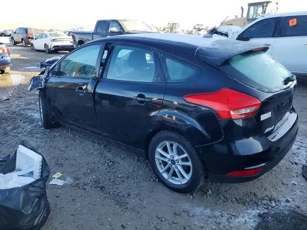 1FADP3K22GL200650 2016 FORD FOCUS - Image 2