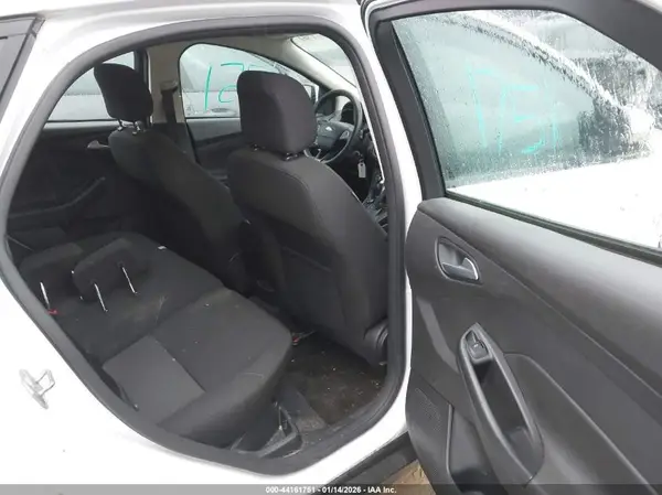 1FADP3K22GL204262 2016 FORD FOCUS - Image 8