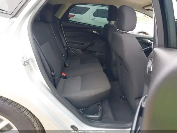 1FADP3K22GL207985 2016 FORD FOCUS - Image 8