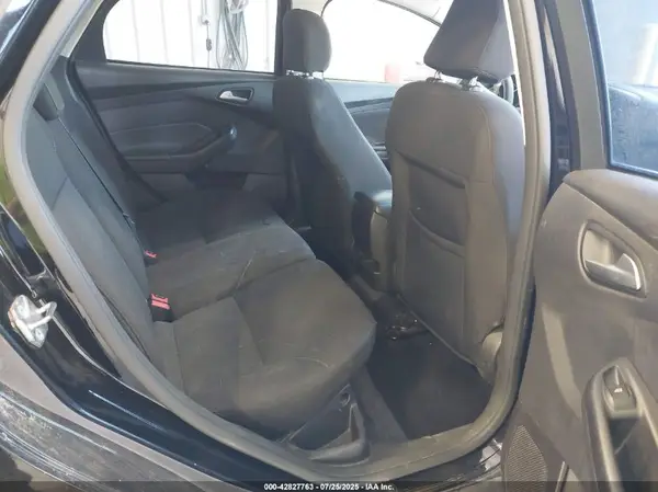 1FADP3K22GL212958 2016 FORD FOCUS - Image 8