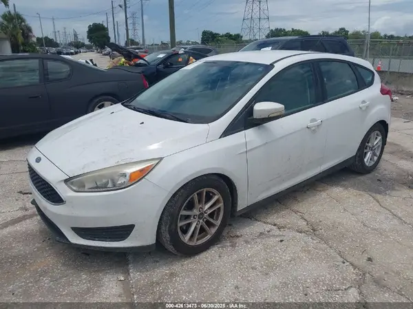 1FADP3K22GL213513 2016 FORD FOCUS - Image 2