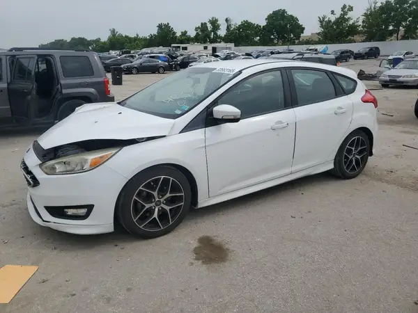 1FADP3K22GL219568 2016 FORD FOCUS - Image 1