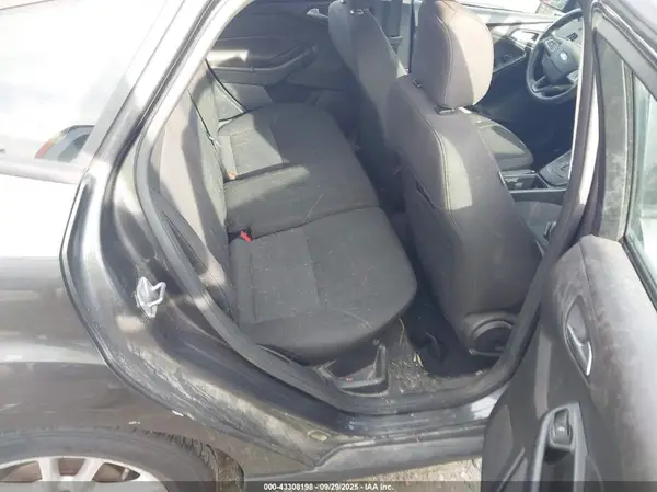1FADP3K22GL220736 2016 FORD FOCUS - Image 8