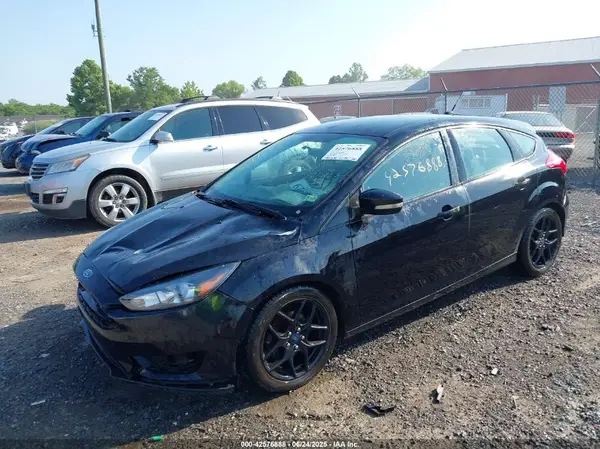 1FADP3K22GL233082 2016 FORD FOCUS - Image 2