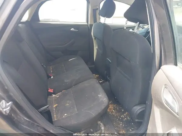 1FADP3K22GL235205 2016 FORD FOCUS - Image 8