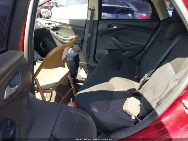 1FADP3K22GL238489 2016 FORD FOCUS - Image 8