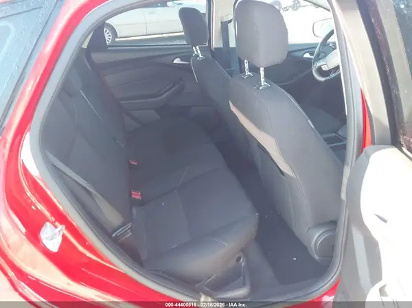 1FADP3K22GL239321 2016 FORD FOCUS - Image 8