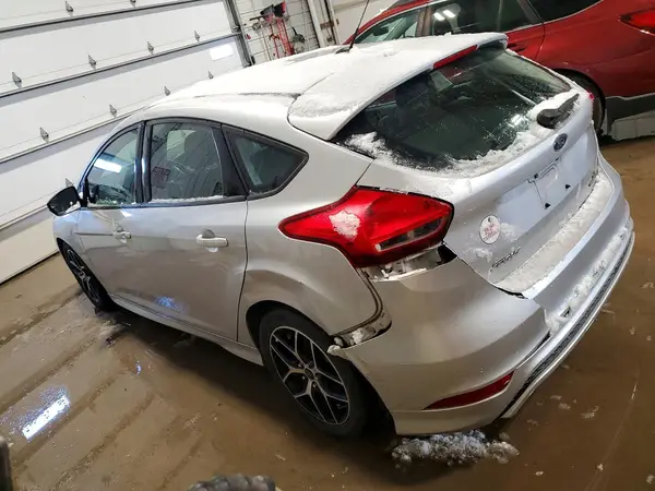 1FADP3K22GL249041 2016 FORD FOCUS - Image 2