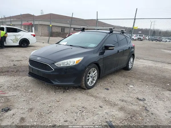 1FADP3K22GL252098 2016 FORD FOCUS - Image 2
