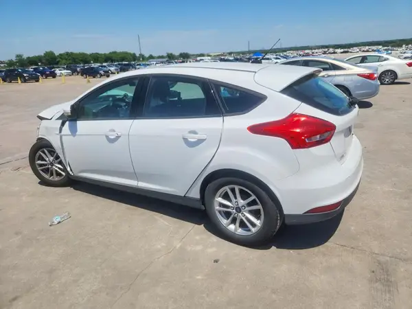 1FADP3K22GL263733 2016 FORD FOCUS - Image 2