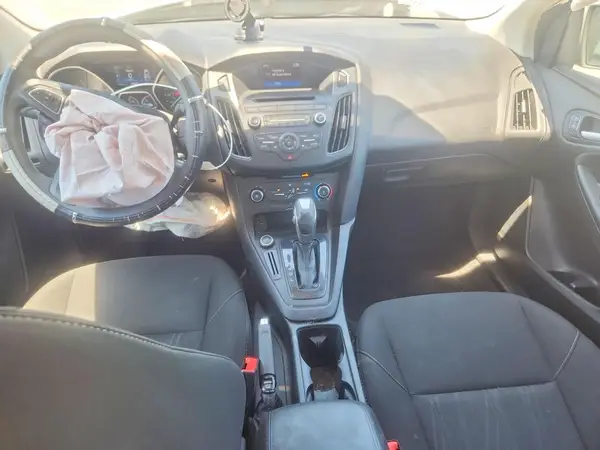 1FADP3K22GL263733 2016 FORD FOCUS - Image 8