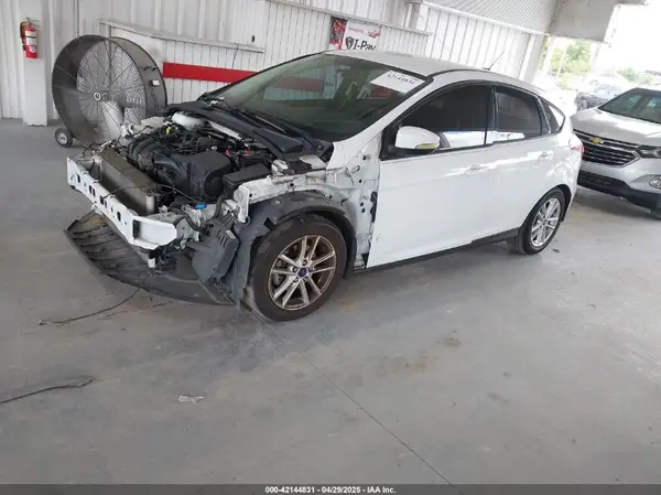 1FADP3K22GL264347 2016 FORD FOCUS - Image 2