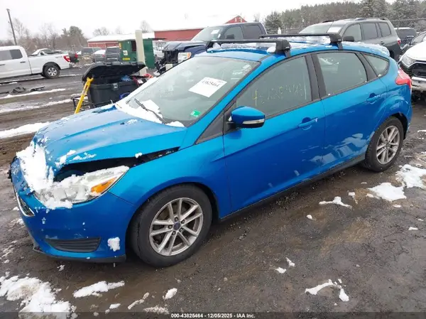 1FADP3K22GL279320 2016 FORD FOCUS - Image 2