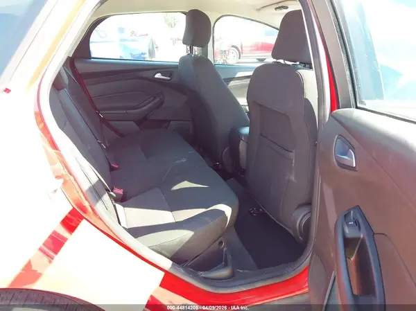 1FADP3K22GL281794 2016 FORD FOCUS - Image 8