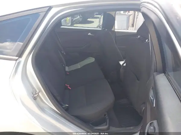 1FADP3K22GL283125 2016 FORD FOCUS - Image 8