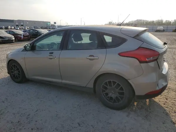 1FADP3K22GL312798 2016 FORD FOCUS - Image 2