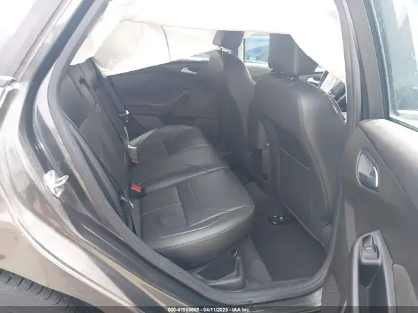 1FADP3K22GL315250 2016 FORD FOCUS - Image 8