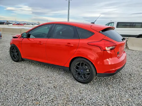 1FADP3K22GL340682 2016 FORD FOCUS - Image 2