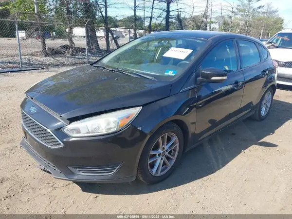 1FADP3K22GL352217 2016 FORD FOCUS - Image 2