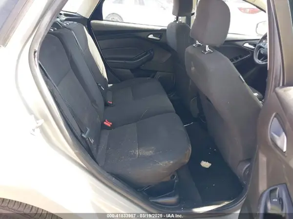1FADP3K22GL355621 2016 FORD FOCUS - Image 8