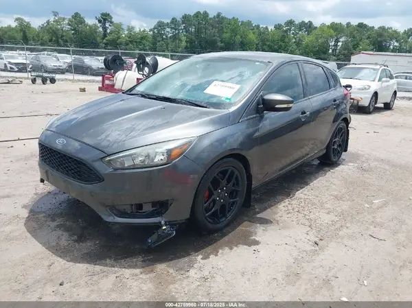 1FADP3K22GL357093 2016 FORD FOCUS - Image 2