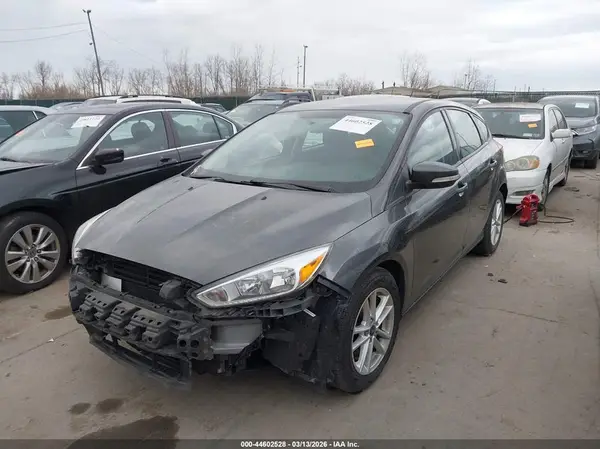 1FADP3K22GL359698 2016 FORD FOCUS - Image 2