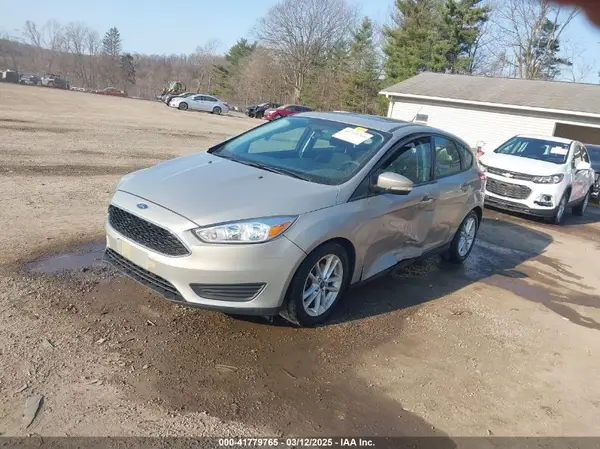 1FADP3K22GL378025 2016 FORD FOCUS - Image 2