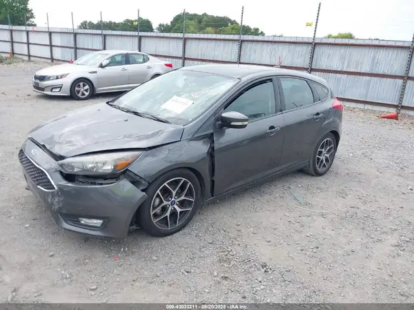1FADP3K22GL383130 2016 FORD FOCUS - Image 2