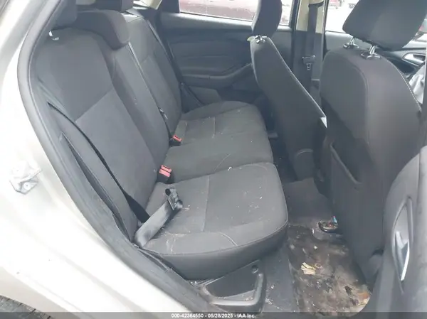 1FADP3K22GL399344 2016 FORD FOCUS - Image 8