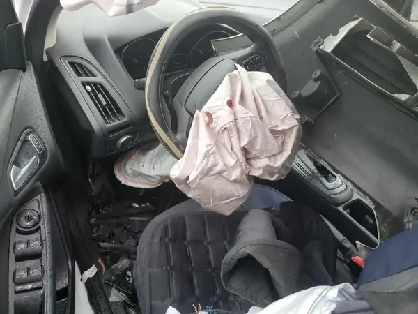 1FADP3K22GL400735 2016 FORD FOCUS - Image 8
