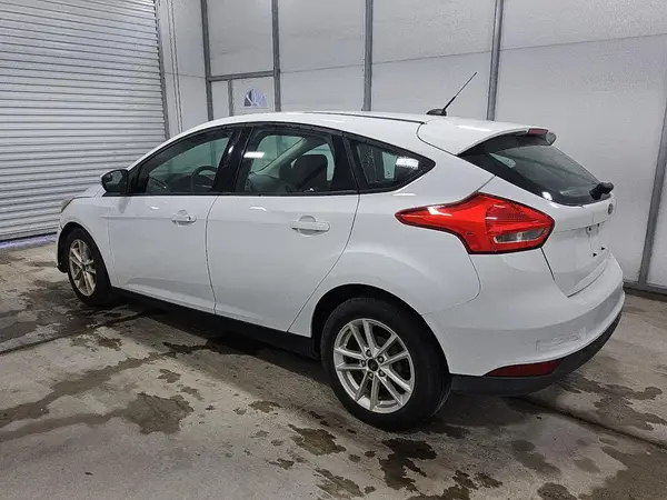 1FADP3K22HL201394 2017 FORD FOCUS - Image 2