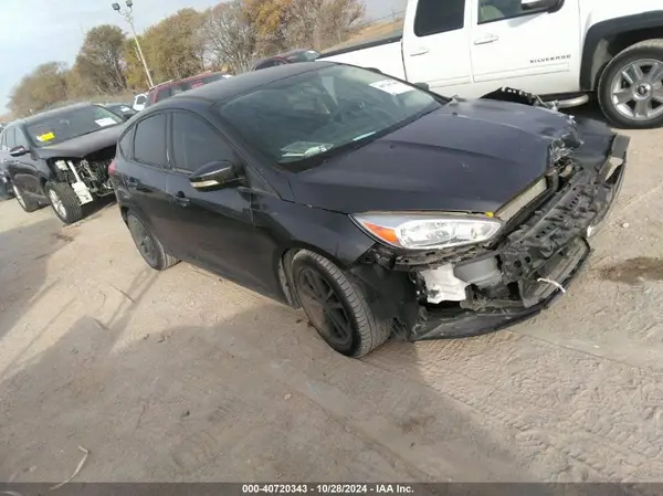 1FADP3K22HL205445 2017 FORD FOCUS - Image 1