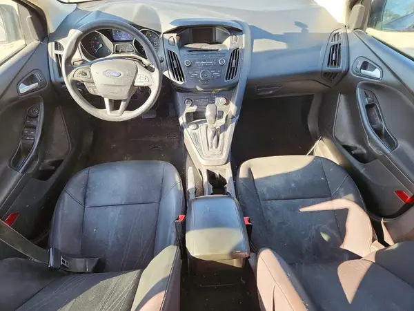 1FADP3K22HL208877 2017 FORD FOCUS - Image 8