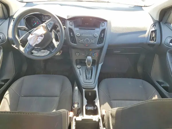 1FADP3K22HL211469 2017 FORD FOCUS - Image 8