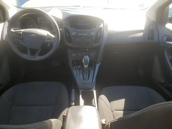 1FADP3K22HL216056 2017 FORD FOCUS - Image 8