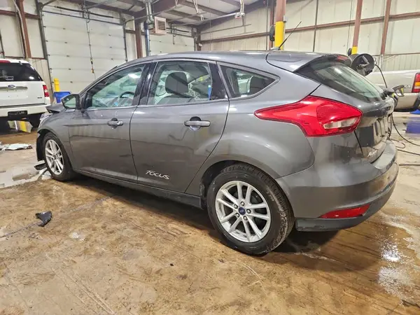 1FADP3K22HL216252 2017 FORD FOCUS - Image 2