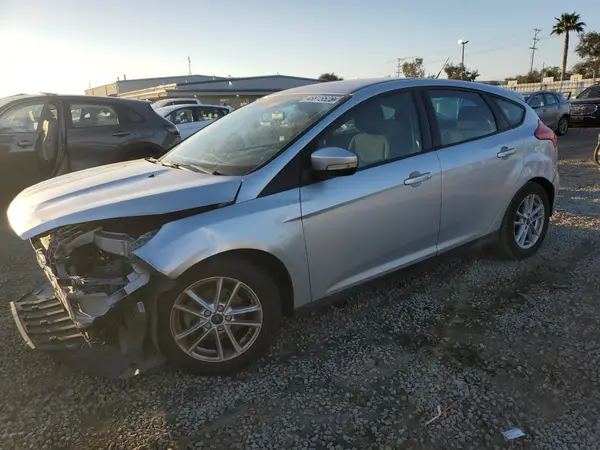 1FADP3K22HL216722 2017 FORD FOCUS - Image 1