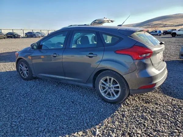 1FADP3K22HL219832 2017 FORD FOCUS - Image 2