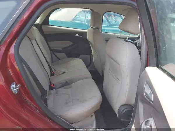 1FADP3K22HL232371 2017 FORD FOCUS - Image 8