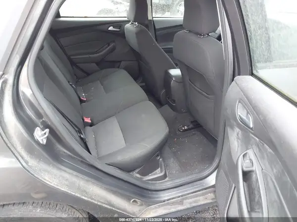 1FADP3K22HL232712 2017 FORD FOCUS - Image 8