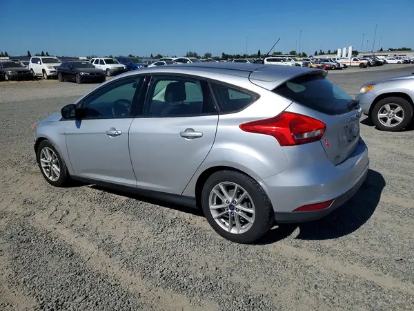 1FADP3K22HL236114 2017 FORD FOCUS - Image 2